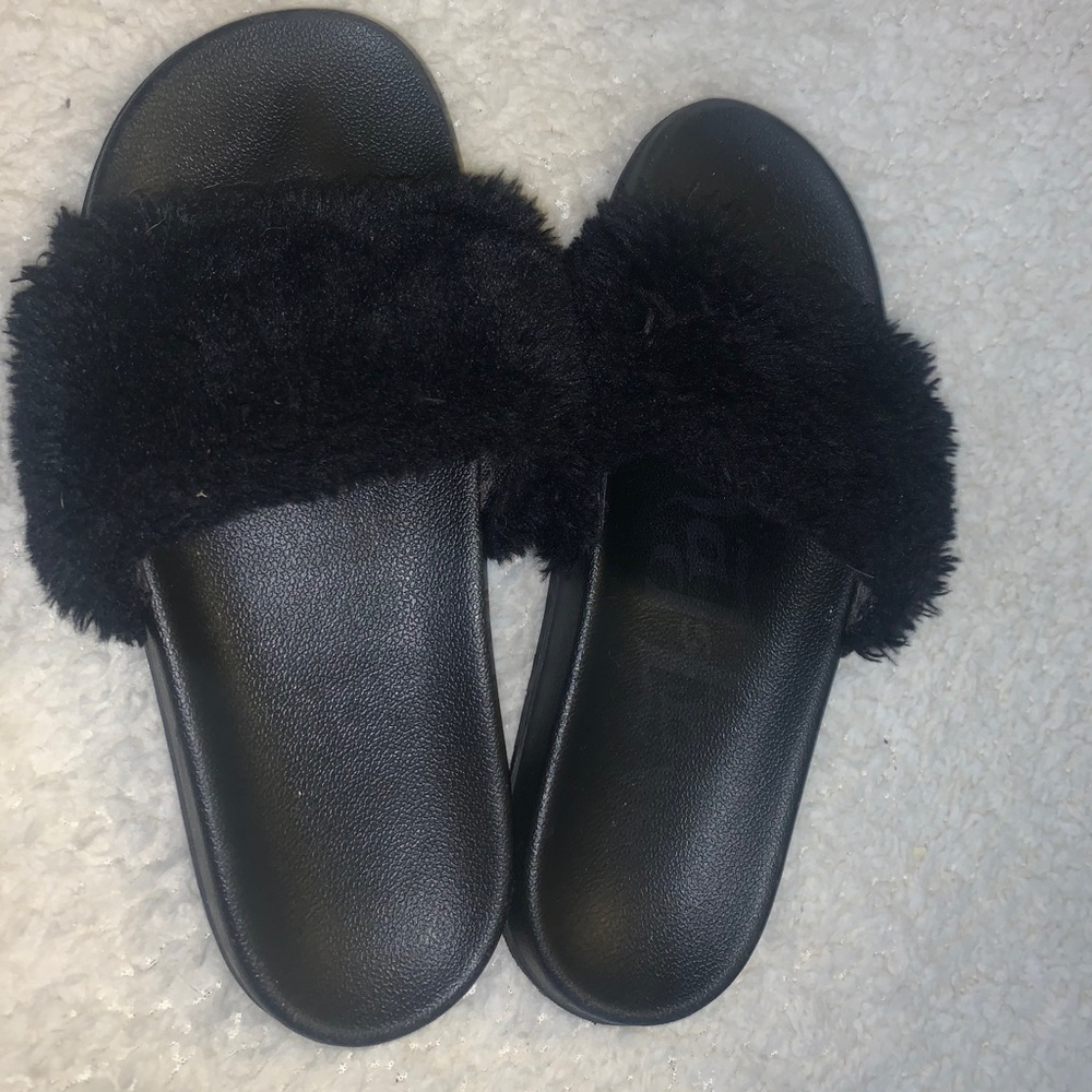 Target fluffy slides